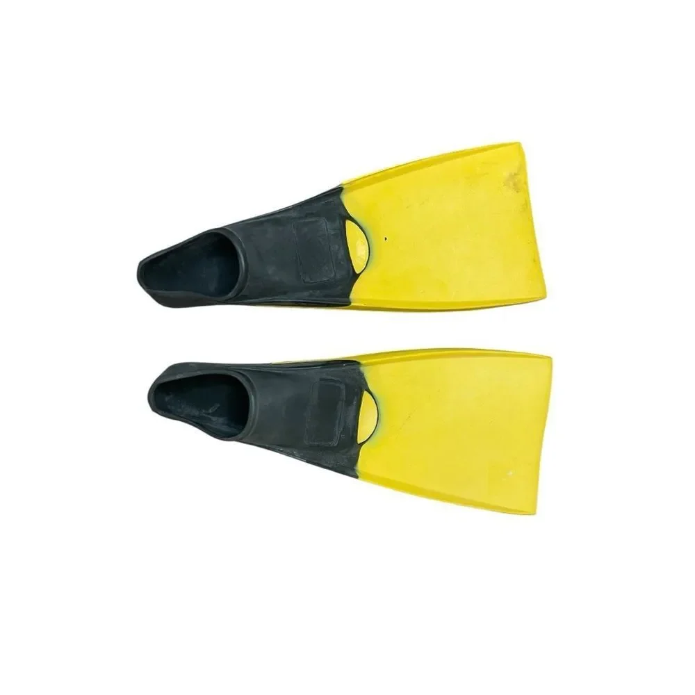 Snorkeling Swim Fins Yellow Black Size 7–9 Made in Malaysia Short Blade